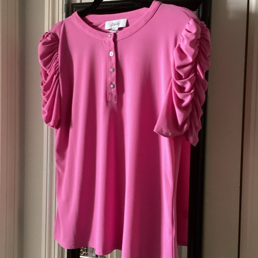 Cielo Bright Pink Ruched Short Sleeve Henley
